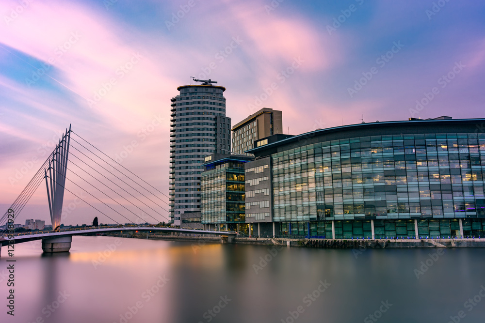 AdobeStock_123938929_Preview